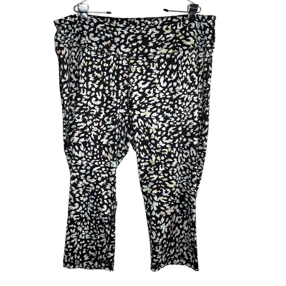 ZELOS Black Multicolor Leopard Print Capri Leggings 4X - Picture 1 of 7